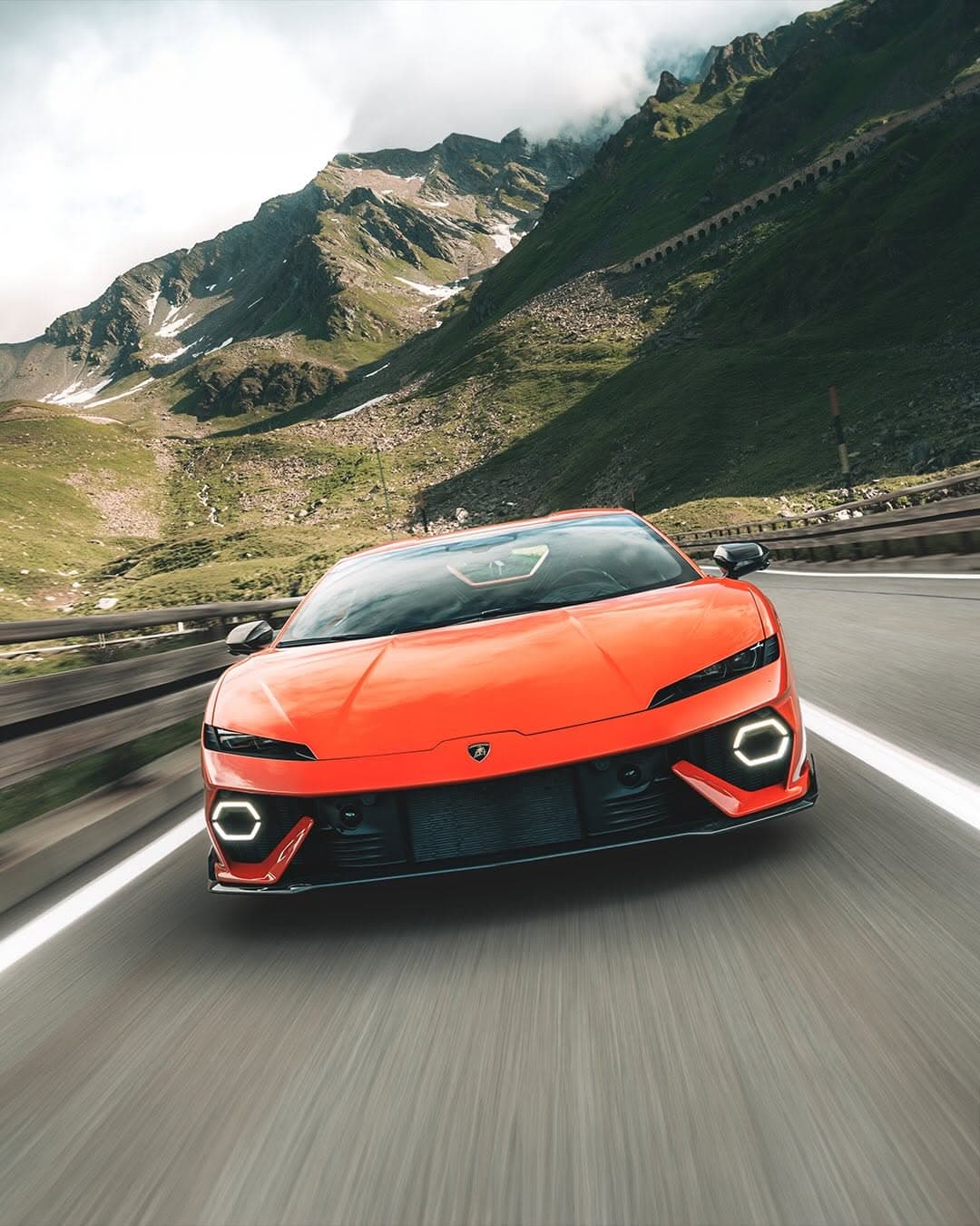 Arancio Xanto at Altitude, the Lamborghini Temerario Finds Its Natural Light