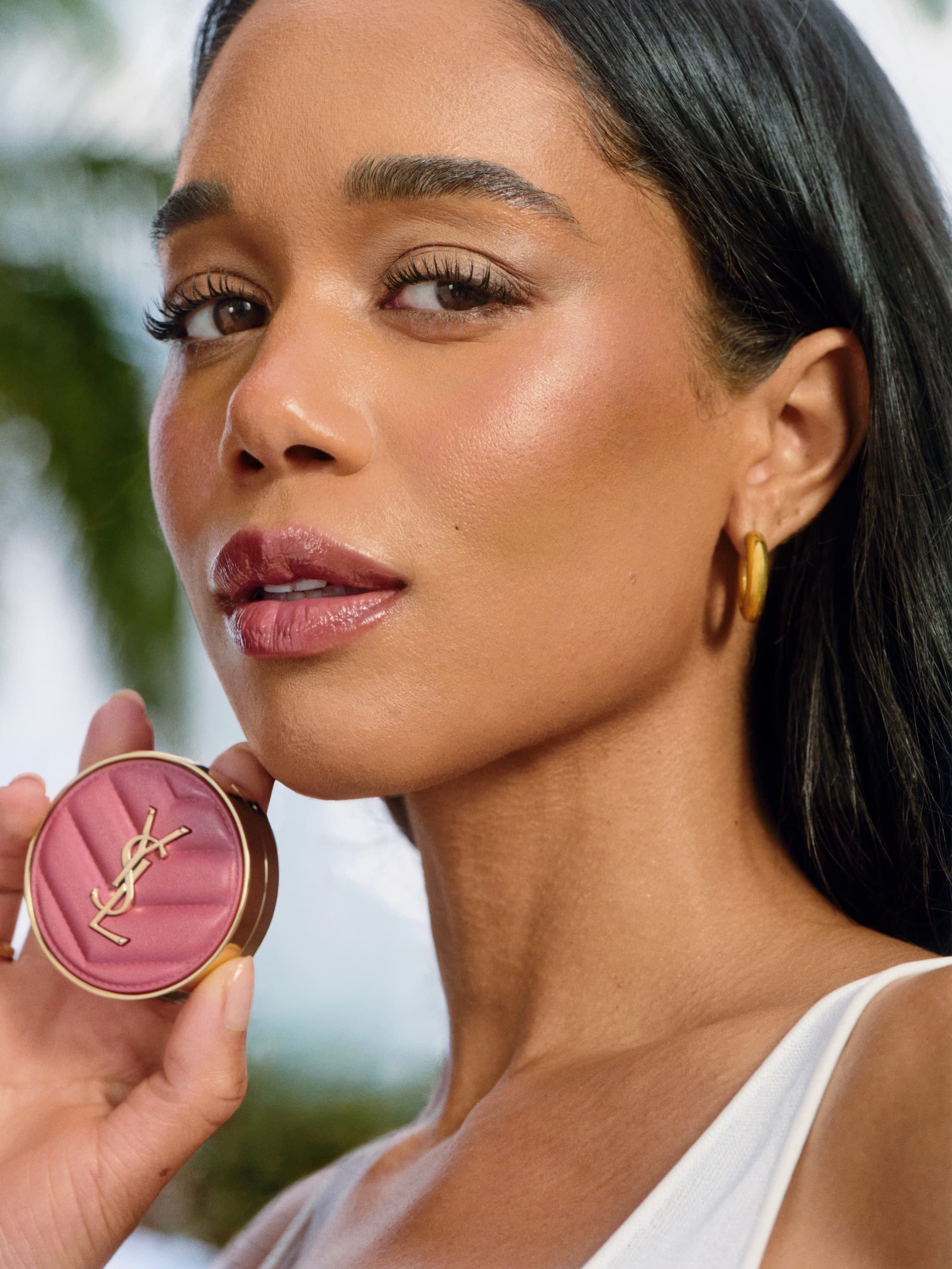 The Summer Glow Isn’t Shy Anymore